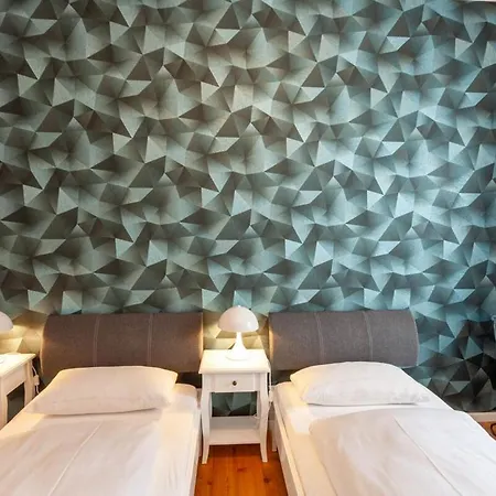 Herzog 1 Mit Terrasse * בראונלאגה