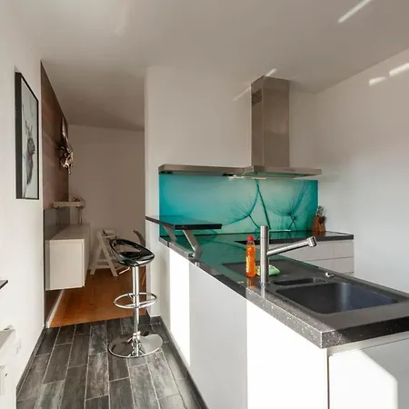 Herzog 1 Mit Terrasse