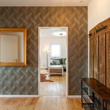 Herzog 1 Mit Terrasse דירה *